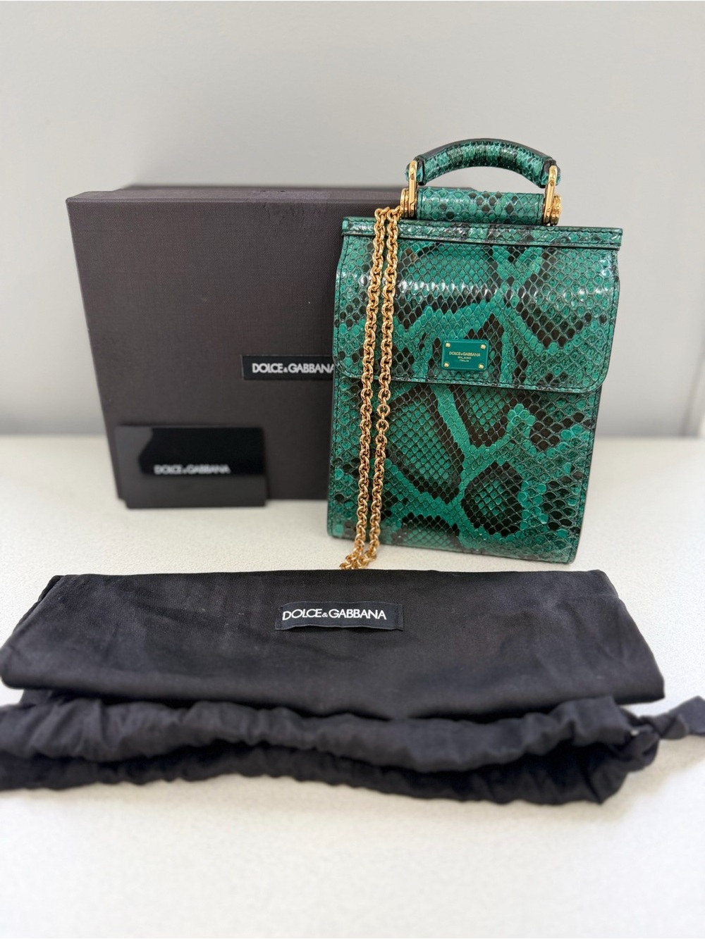 Authentic Dolce & Gabbana Python Sicily 58 Phone Handbag incl Box, Dustbag & COI